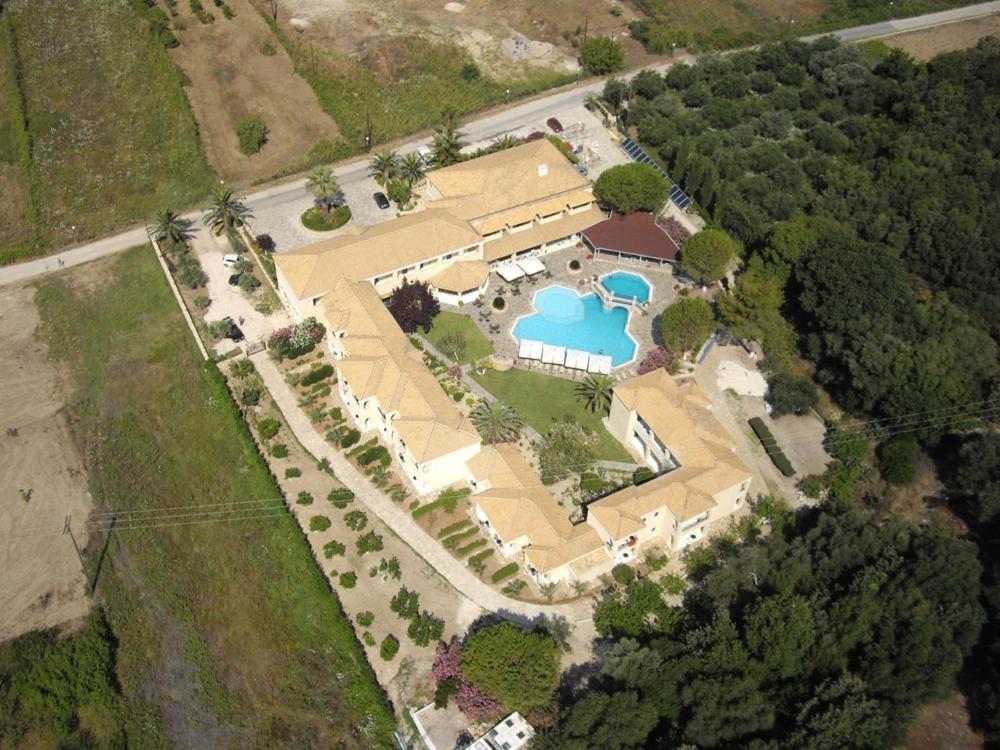 Karavostasi Beach Hotel Pérdika Exterior foto